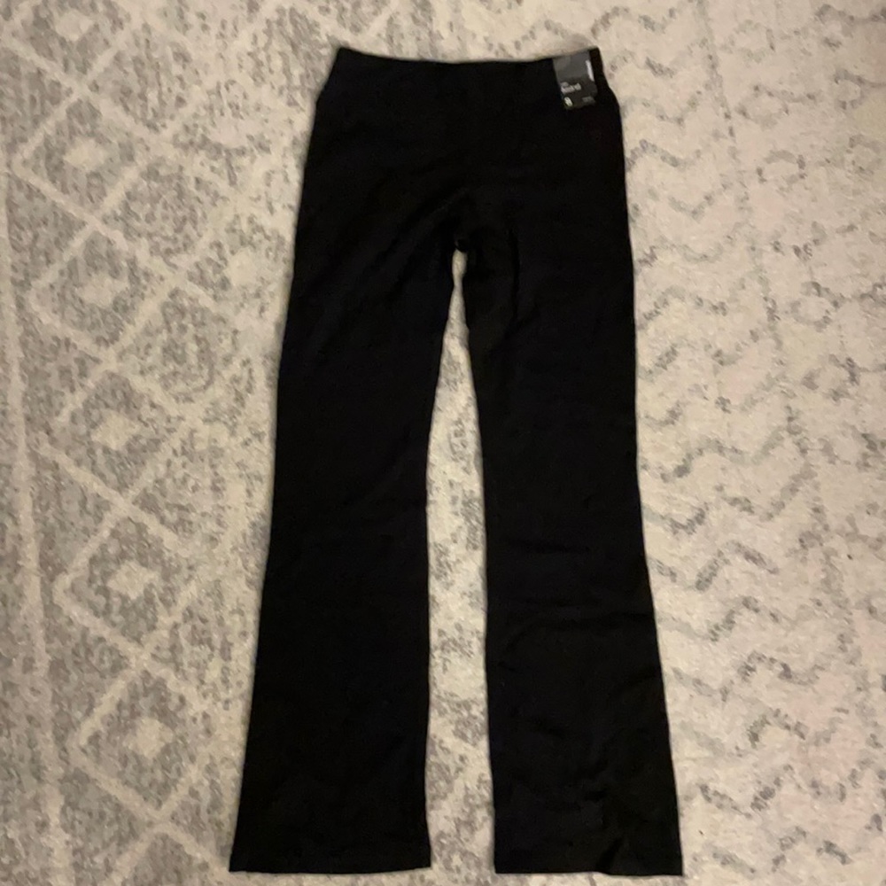 Yoga bootcut New York and company tags on